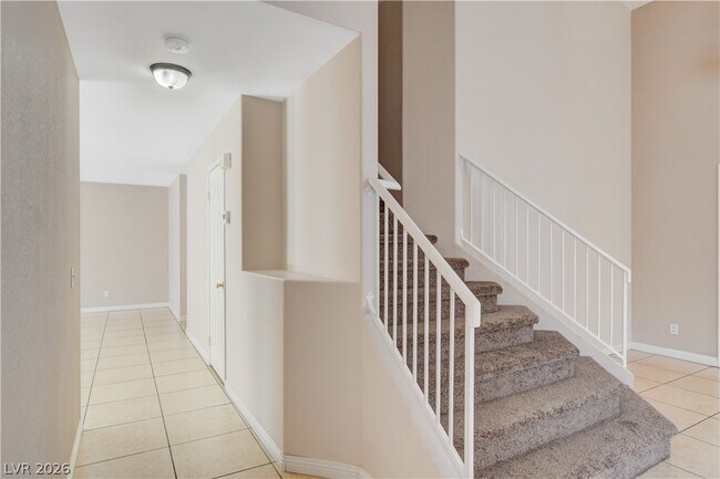Building Photo - 9317 Mountain Cliffs Ave