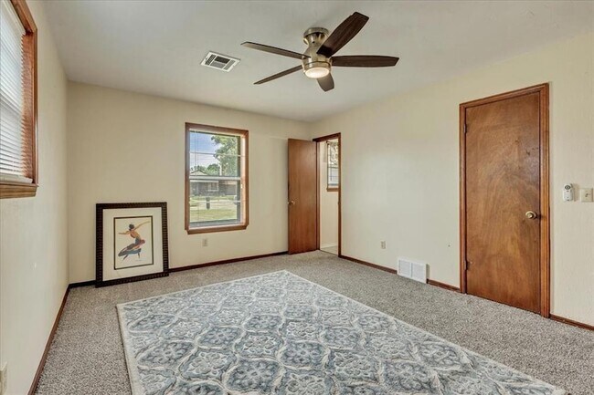 Building Photo - 4121 Monica Dr