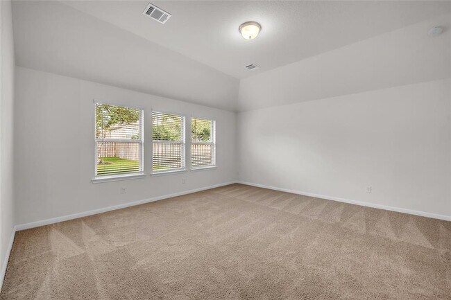 Building Photo - 113 Charro Ct