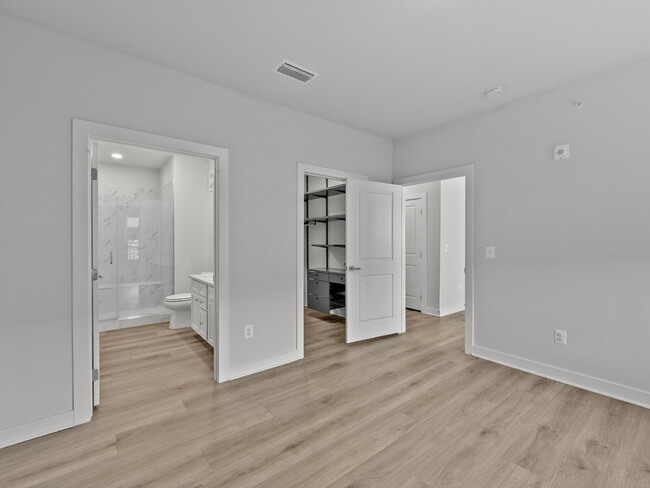 Building Photo - 12865 Mosaic Pk Wy