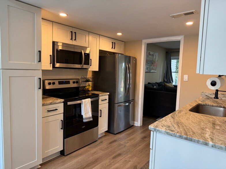 Building Photo - 3667 Ship Chandlers Wharf Whar