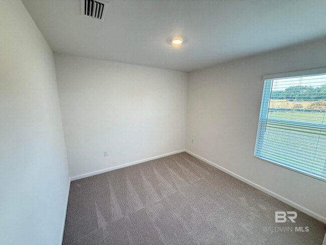 Building Photo - 16223 Eden St