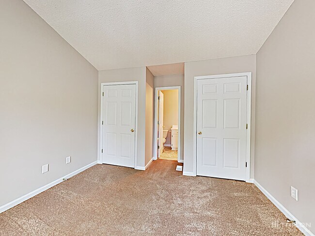 Building Photo - 800 Suequay Court Gastonia NC