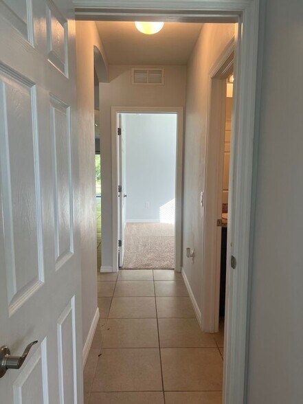 Building Photo - 2709 Loreto Ct