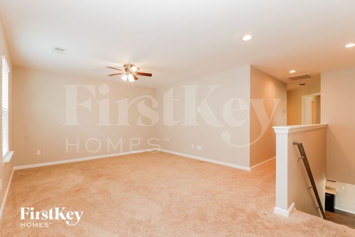 Building Photo - 220 Foxbank Plantation Blvd