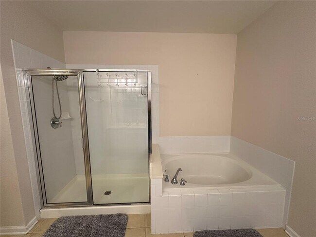 Building Photo - 5036 Shoreway Loop