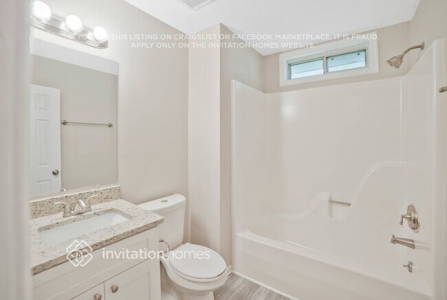Building Photo - 468 Summerville Dr NW