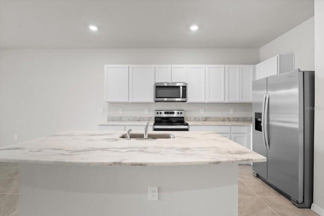 Building Photo - 17709 Crescent Moon Lp