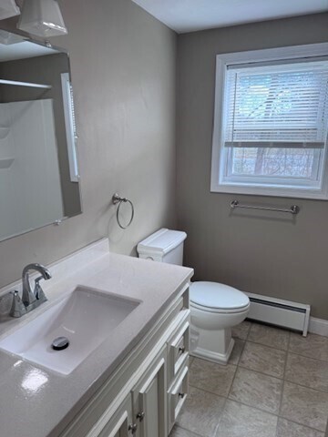 Building Photo - 4 Linwood St