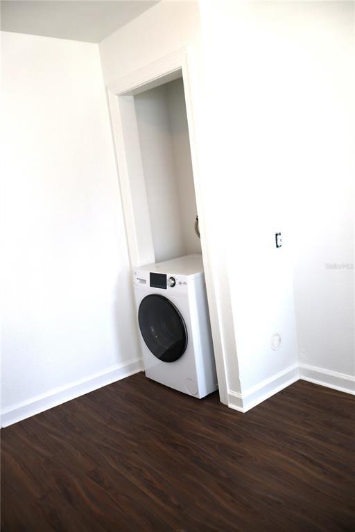 Building Photo - 2540 18th Ave N