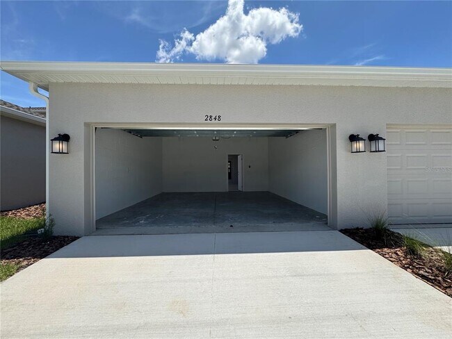 Building Photo - 2848 Haze Rd