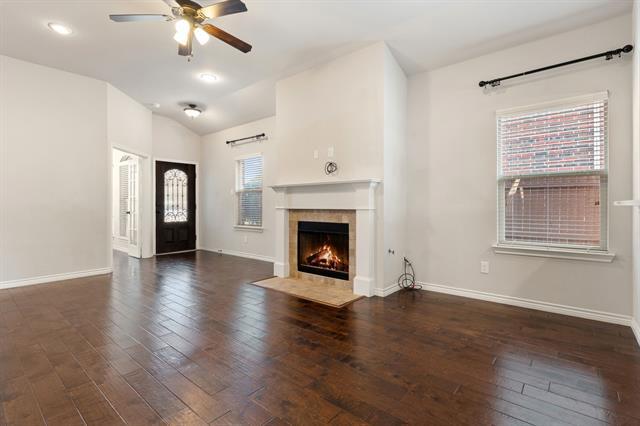 Building Photo - 3805 Weatherstone Dr