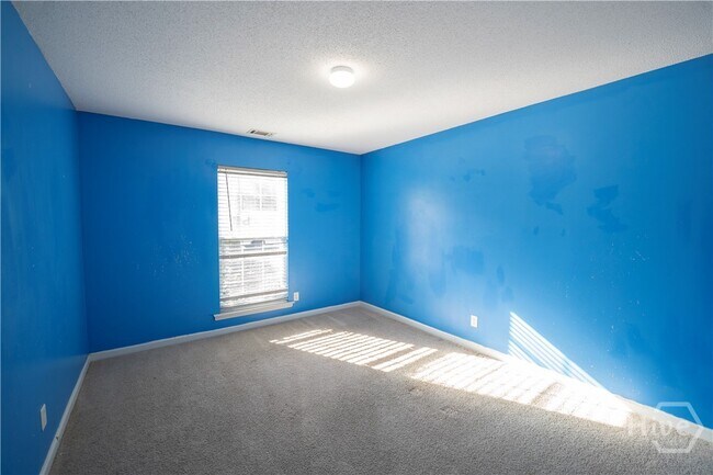 Building Photo - 28 Dunnoman Dr