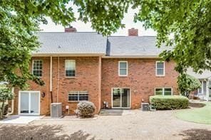 Building Photo - 3679 Blackshear Ct