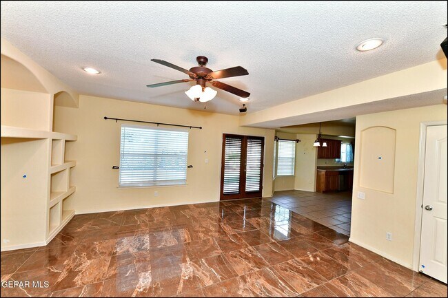 Building Photo - 14157 Robert Ituarte Dr