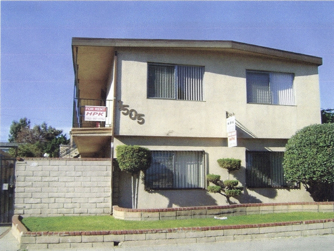 Building Photo - 1505 N Stanton Plz