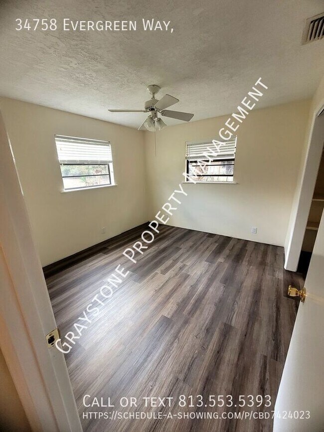 Building Photo - 34758 Evergreen Way
