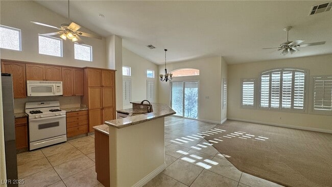 Building Photo - 2850 Cygnus St