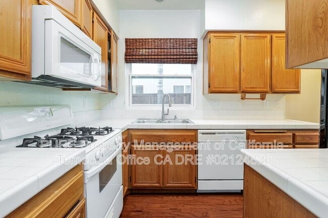 Building Photo - 27575 Marian Rd