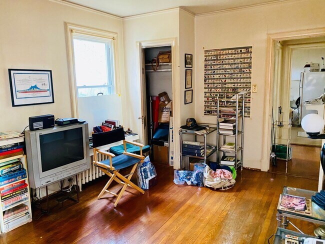 Building Photo - 4506 Monument Ave