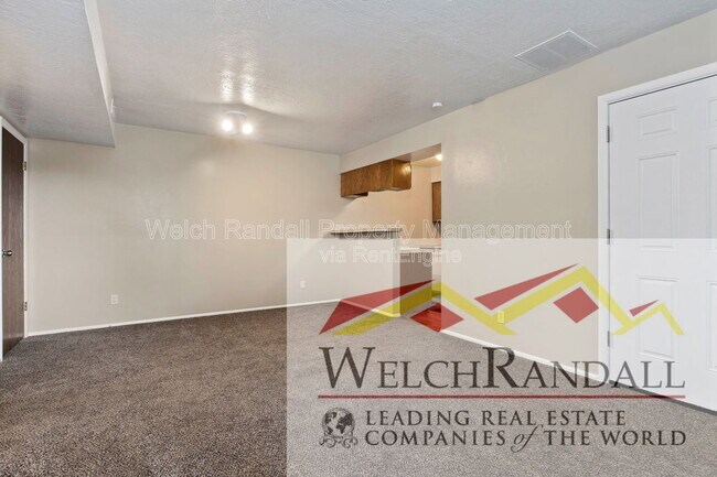 Building Photo - 1175 Canyon Rd