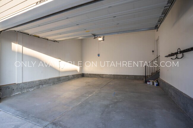 Building Photo - 578 Sugar Beet Dr