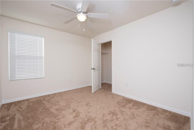 Building Photo - 2400 Avian Loop