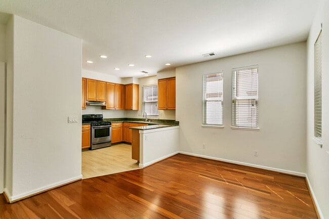 Building Photo - 2743 Corde Terra Cir