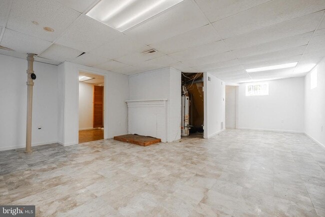 Building Photo - 1226 N Taylor St