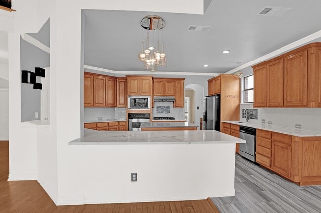 Building Photo - Beautiful Carrollton Home with 4 Bedrooms ...
