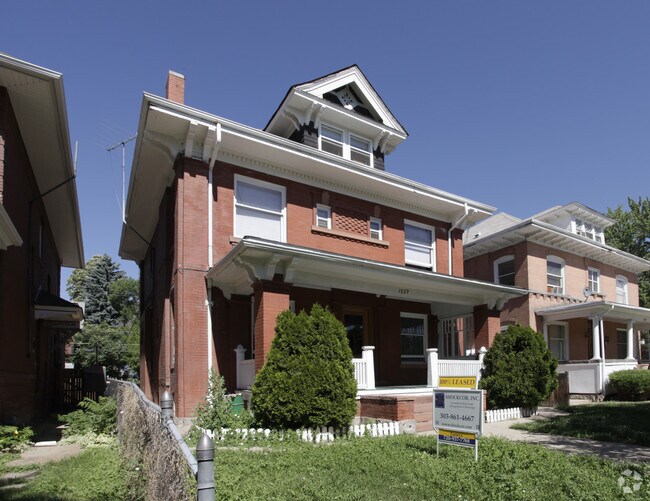 Building Photo - 1559