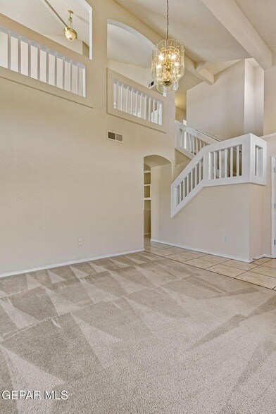 Building Photo - 6377 Franklin Ridge Dr