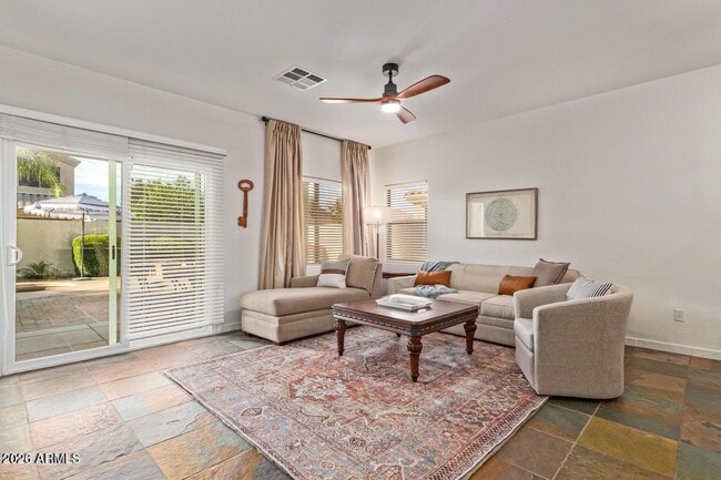 Building Photo - 2096 E Riviera Dr