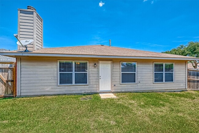 Building Photo - 758 Brushy Glen Dr