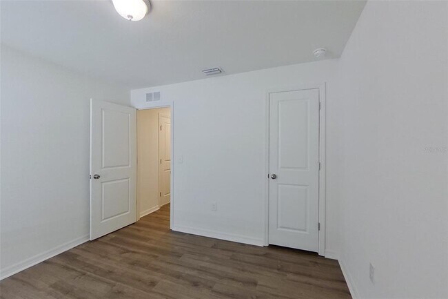 Building Photo - 3931 NW 45th Terrace