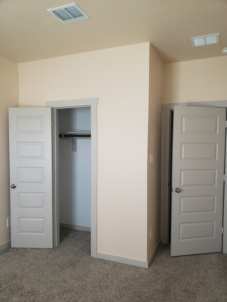Building Photo - 14431 Sweet Water Dr