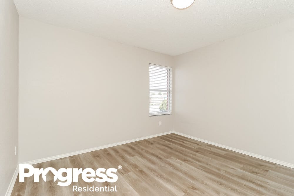 Building Photo - 6151 De Lollis Dr