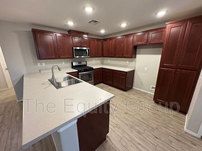 Building Photo - 2128 N Highland St