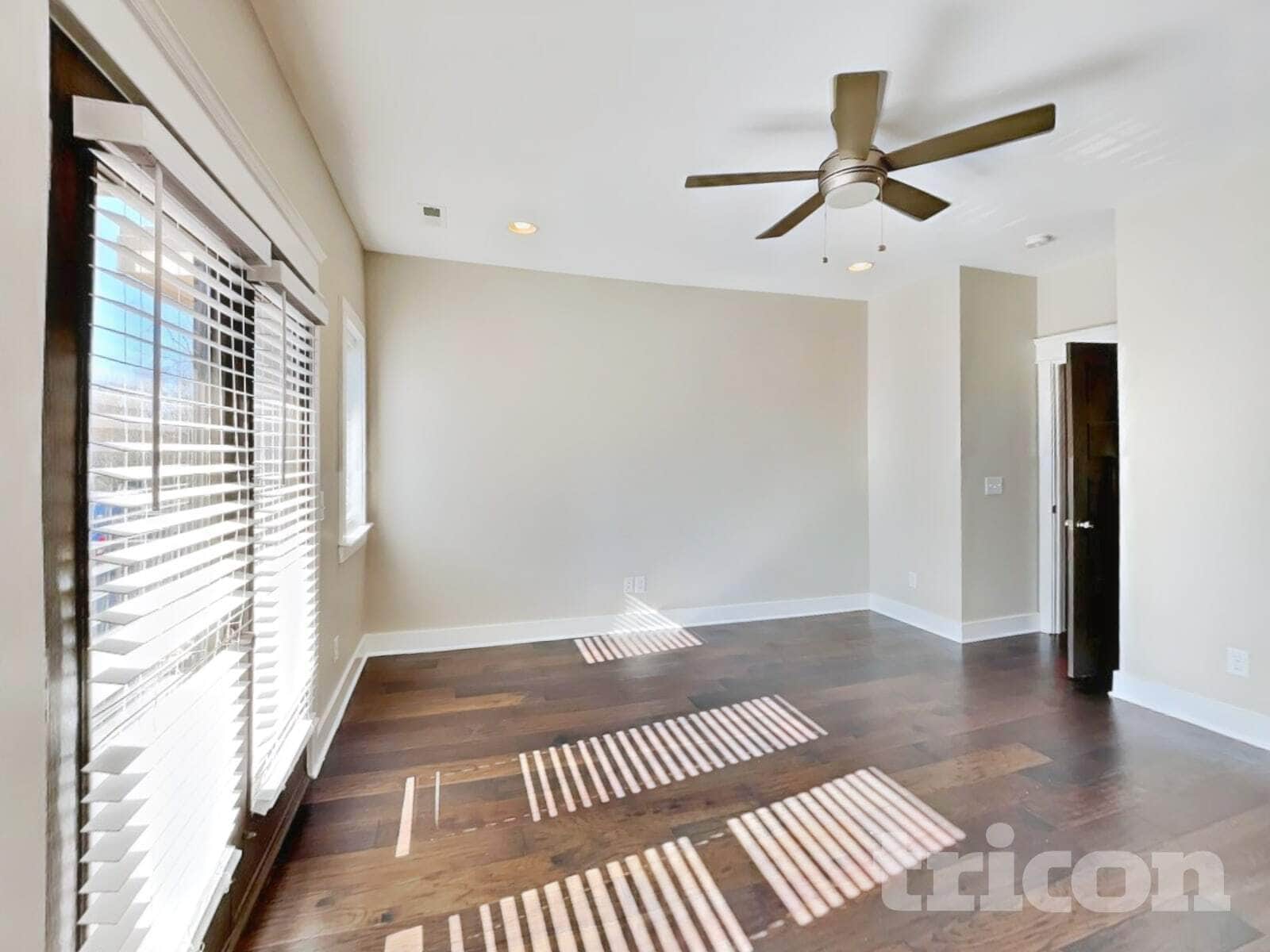 Building Photo - 6817 Charlotte Pike