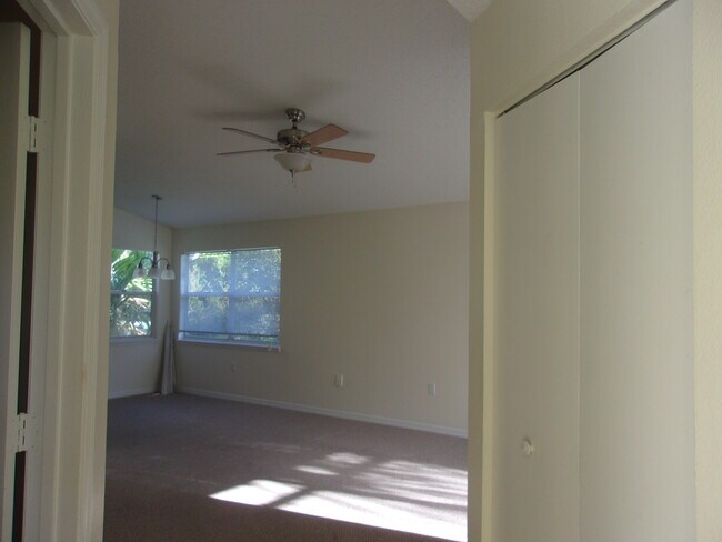 Building Photo - 12591 Equestrian Cir
