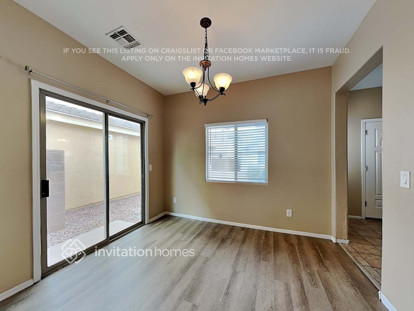 Building Photo - 4648 E Laurel Ave