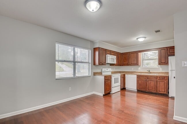 Building Photo - 2919 Cable Way