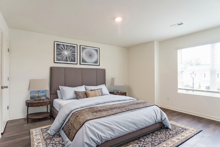 Building Photo - 5628 Timber Leaf Lp