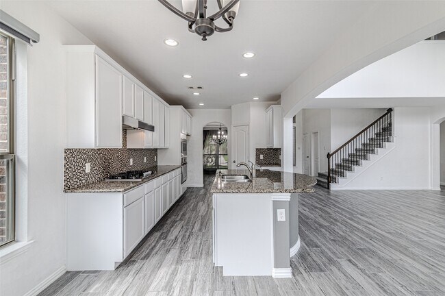Building Photo - 6219 St Rosalia Dr