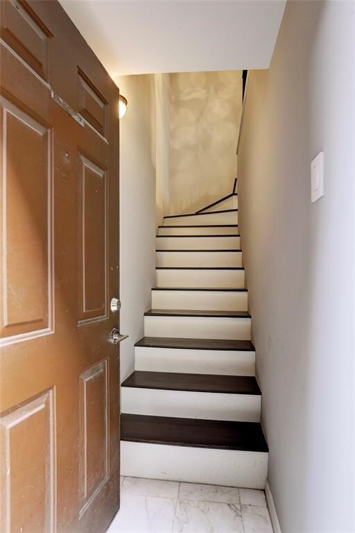 Building Photo - 3401 Timmons Ln