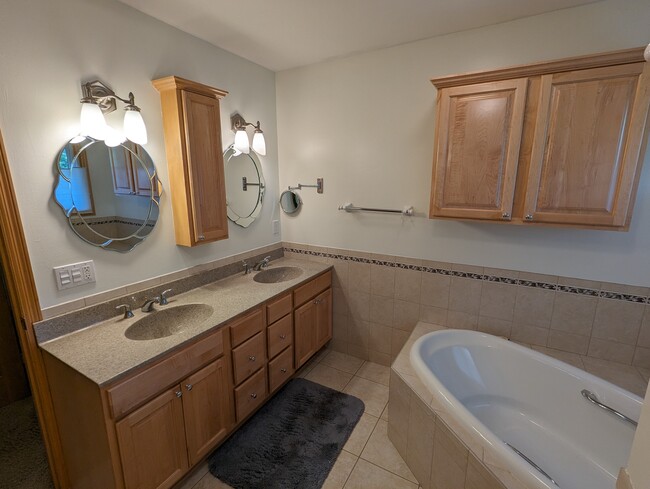 Master Bath - 67940 County Road 76