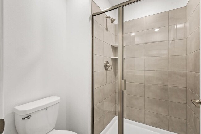 Building Photo - 2641 Scrapbook St