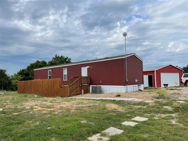 Building Photo - 1203 Thicket Ct