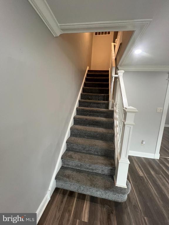 Building Photo - 7329 Merganser Pl