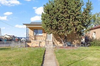 Building Photo - 2695 S Logan St